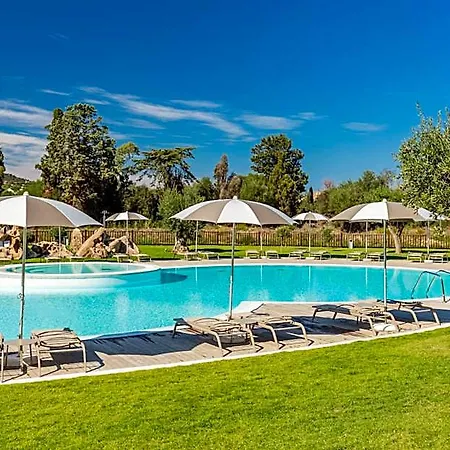 Marana Hotel 4*