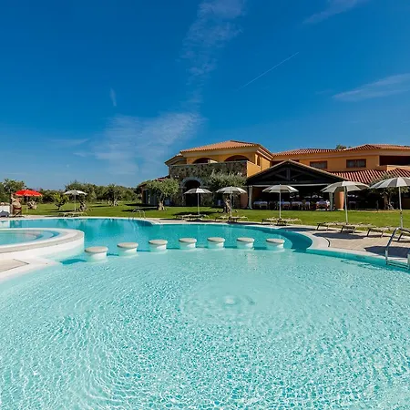 Marana Hotel 4*